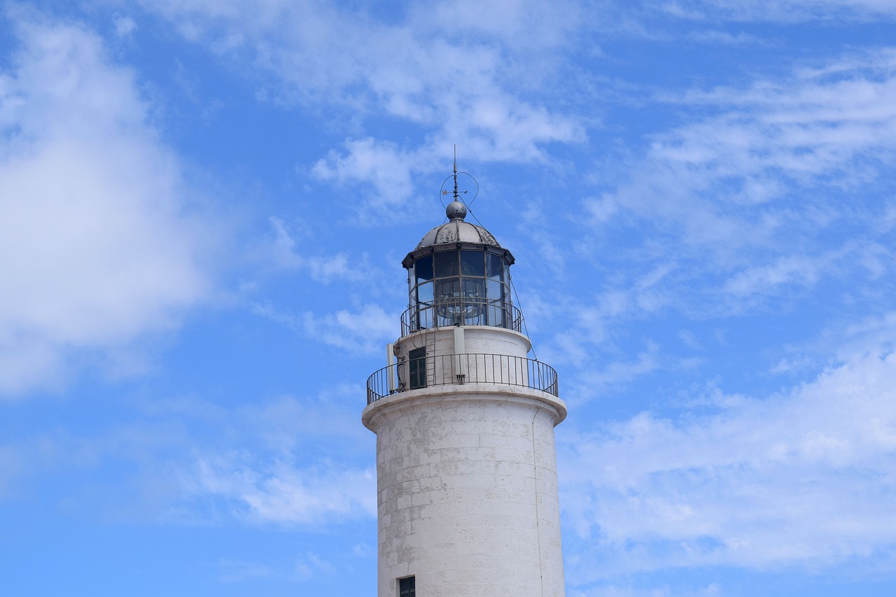 ¿Cómo se llama el faro de Formentera?